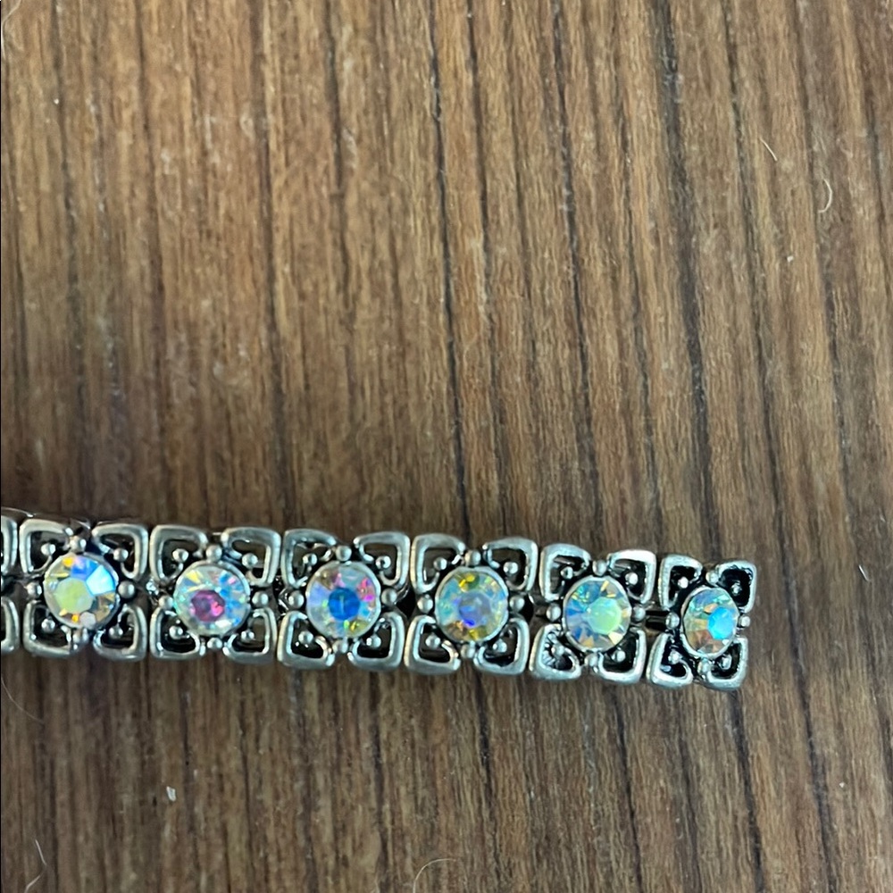Lia Sophia Vintage Silver Blue Bracelet Elegant Design View 3